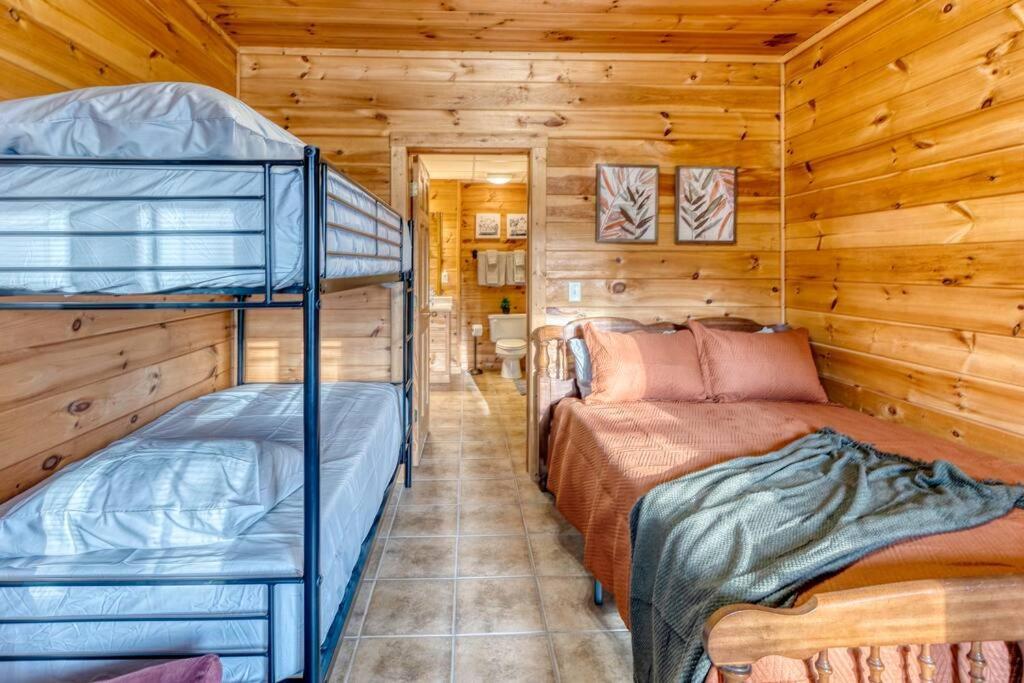 Mtn Cabin Sleeps 10 - 5 Mins To Fishing & Camping Ellijay Dış mekan fotoğraf